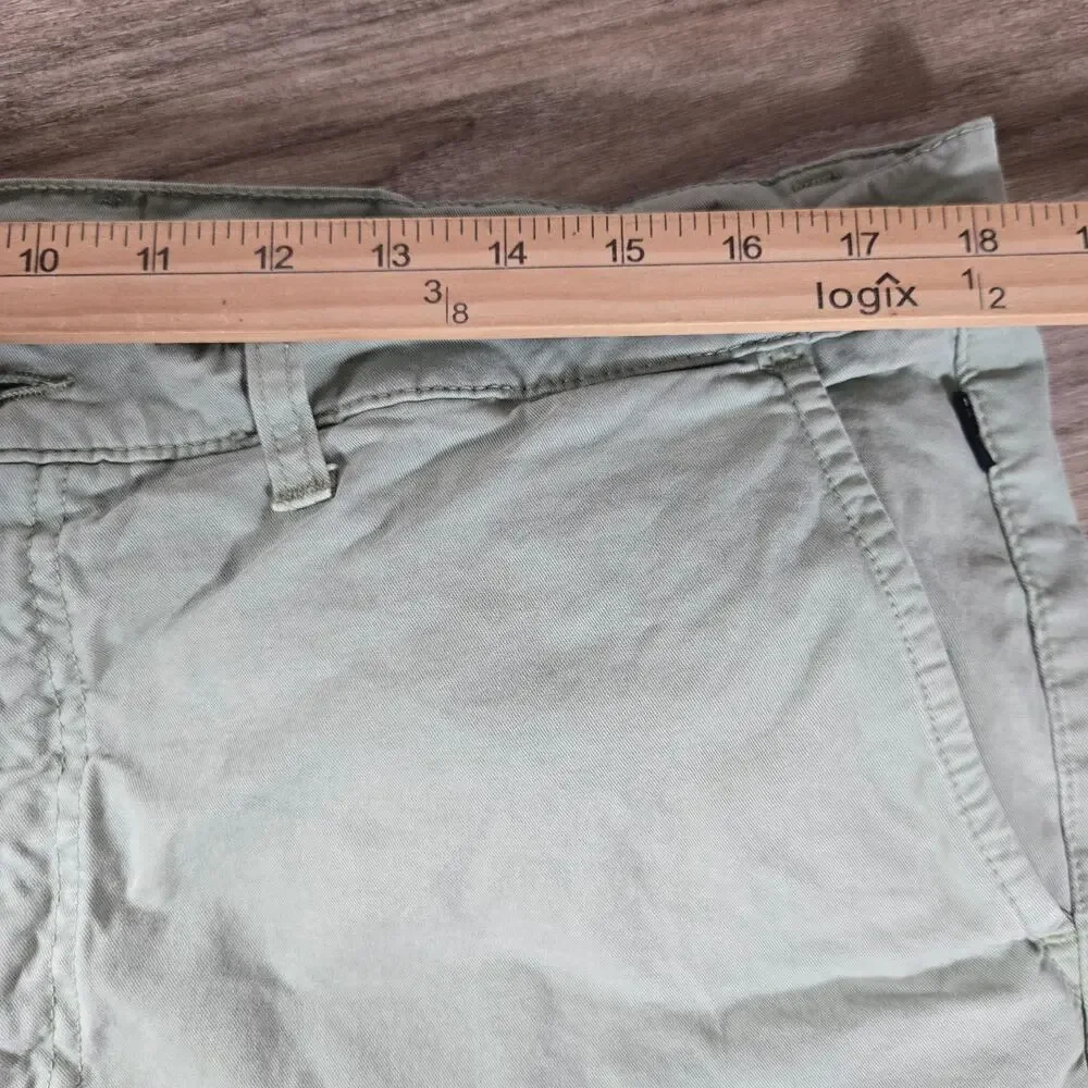 Oakley Chino Shorts Mens 36 Green Custom Fit Made Italy Flat Front Casual Golf